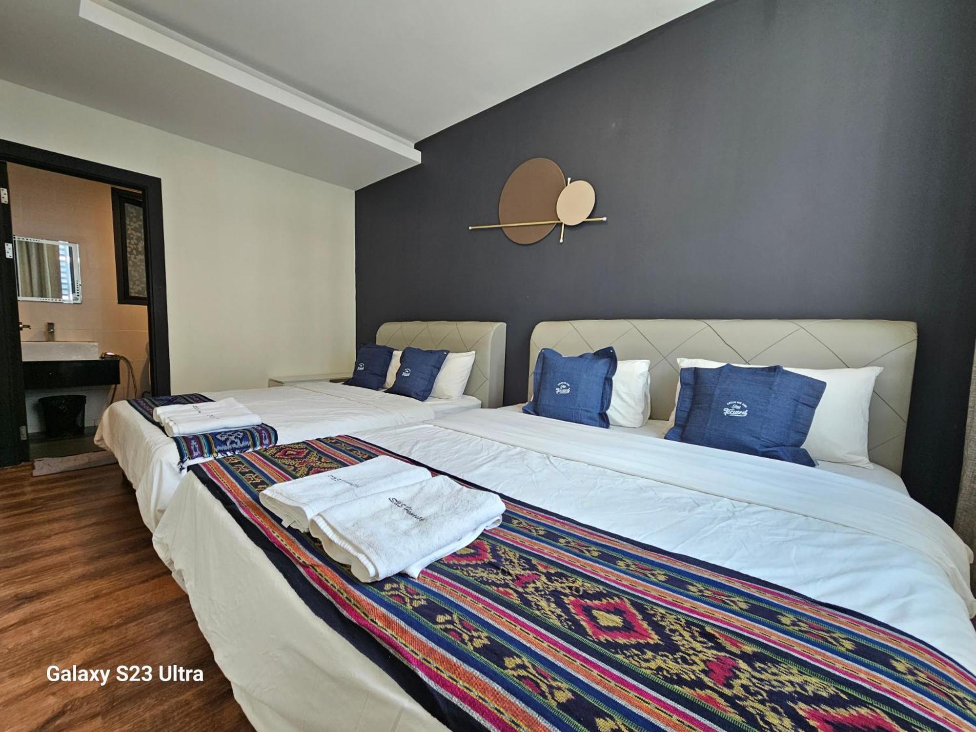 Lovely Vivacity Jazz Suite 2 Cozy Condo 2 Card Lv7 Kuching Ngoại thất bức ảnh